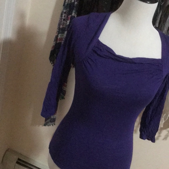 Top - Picture 4 of 4